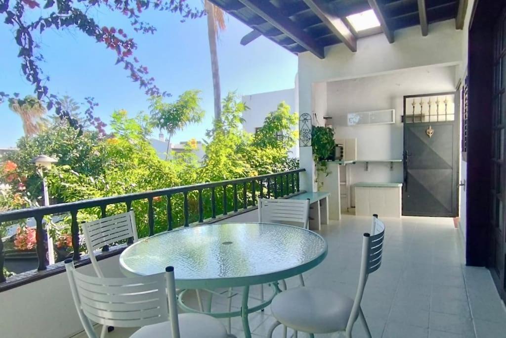 Corner-puerto Del Carmen Close Avenida Апартаменты *